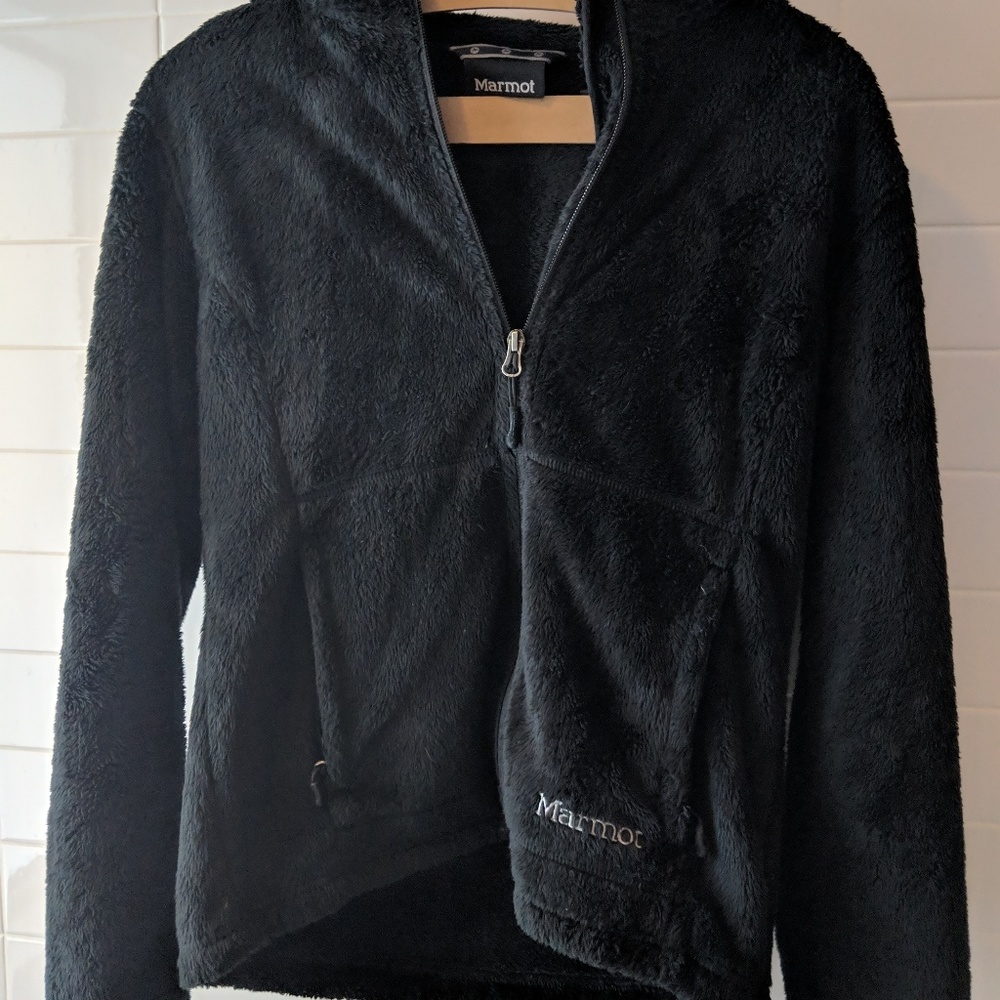 Marmot hoodie